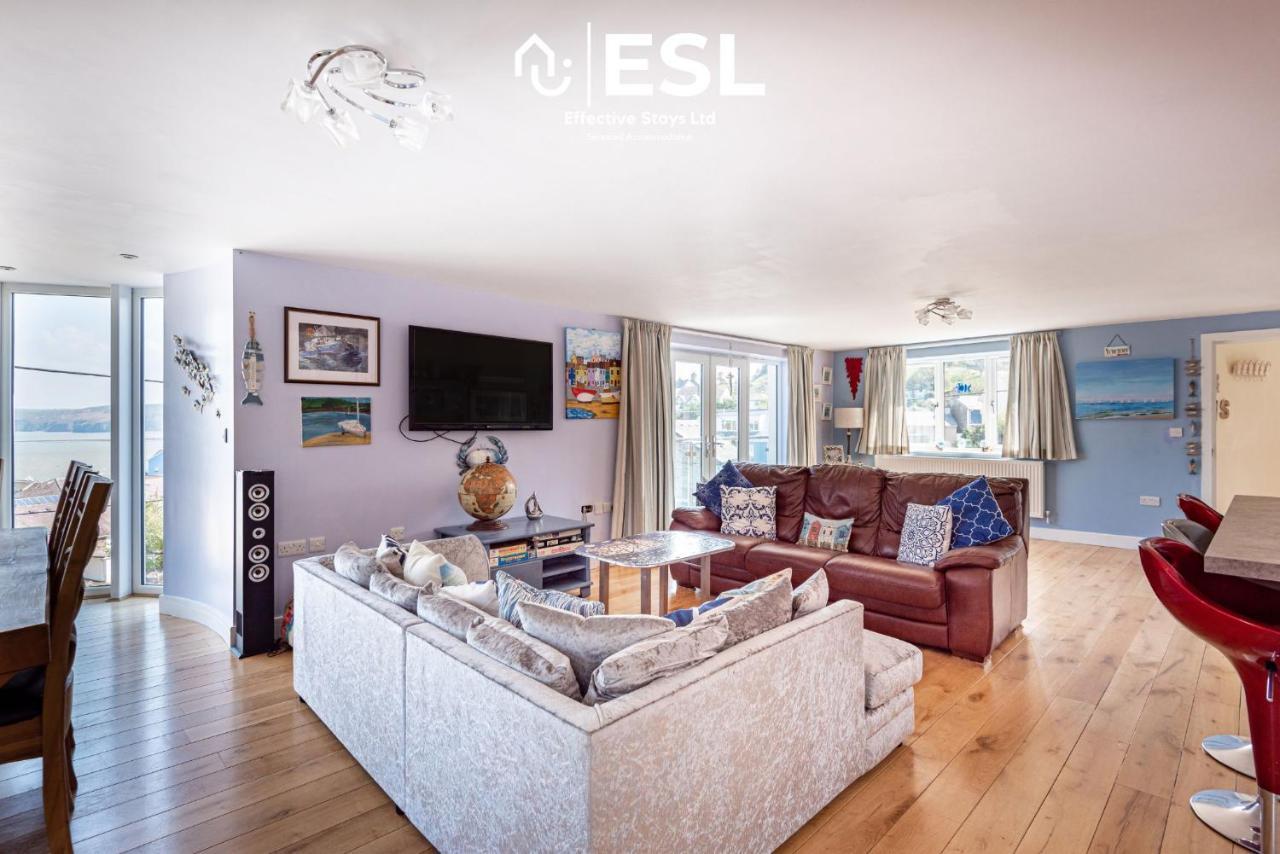 Beautiful En Suite 5 Bedroom Home With Sea Views New Quay  Exteriér fotografie