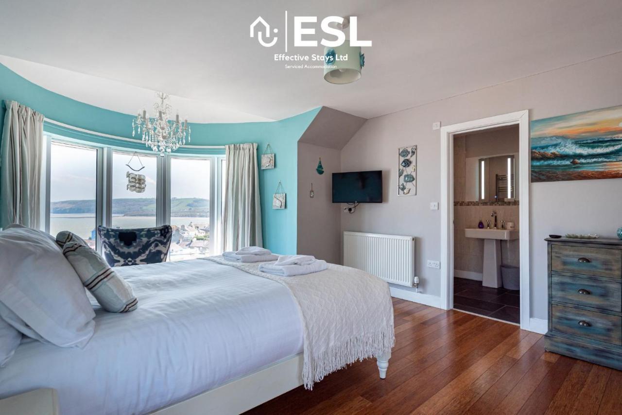Beautiful En Suite 5 Bedroom Home With Sea Views New Quay  Exteriér fotografie
