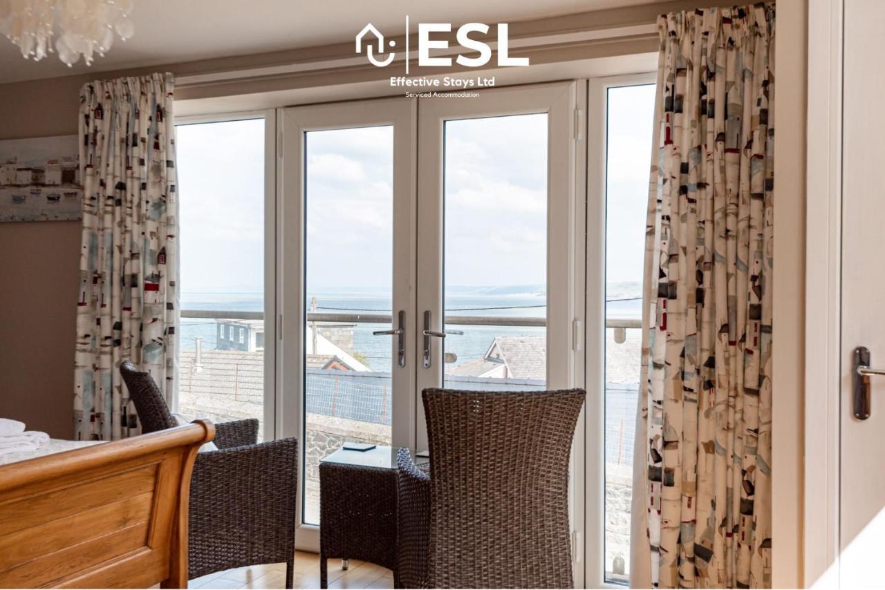 Beautiful En Suite 5 Bedroom Home With Sea Views New Quay  Exteriér fotografie