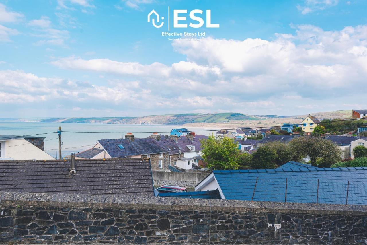Beautiful En Suite 5 Bedroom Home With Sea Views New Quay  Exteriér fotografie
